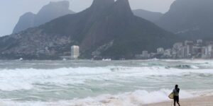 marinha-emite-aviso-de-ressaca-e-alerta-de-ventos-fortes-no-rio
