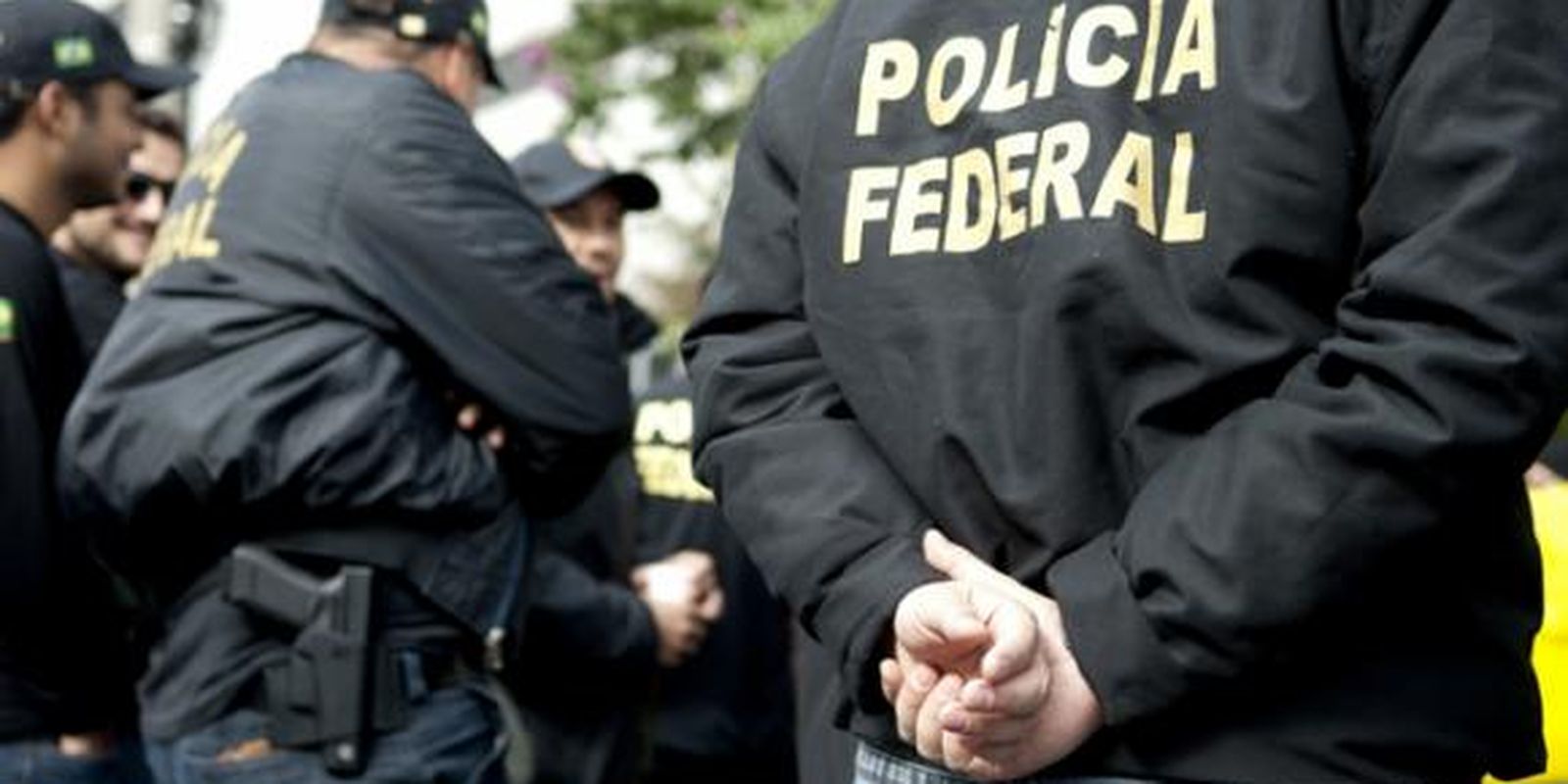 pf-desarticula-esquema-que-usava-fraudes-para-compra-de-carros-de-luxo