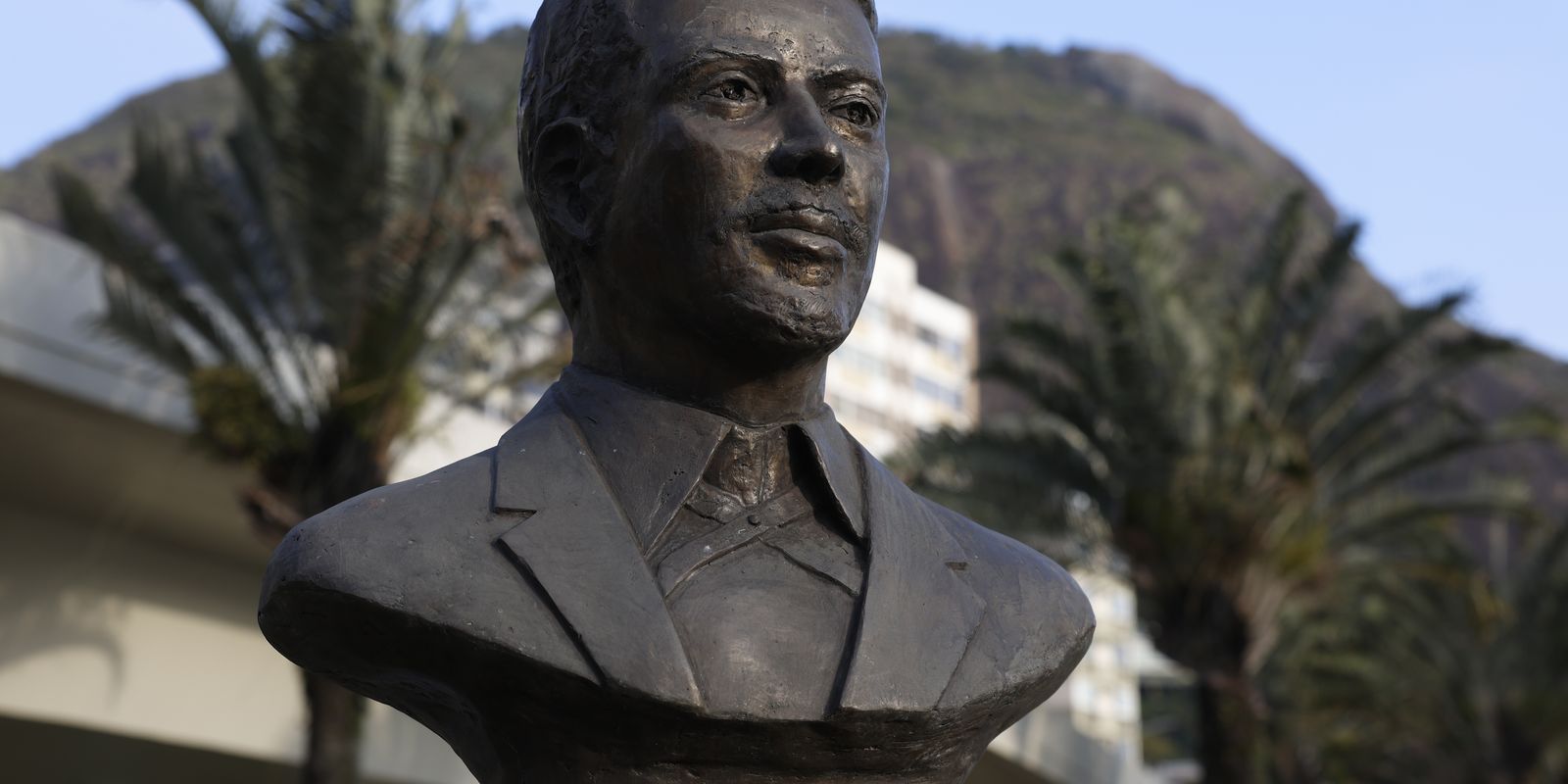 biblioteca-nacional-do-rio-tem-exposicao-sobre-andre-reboucas