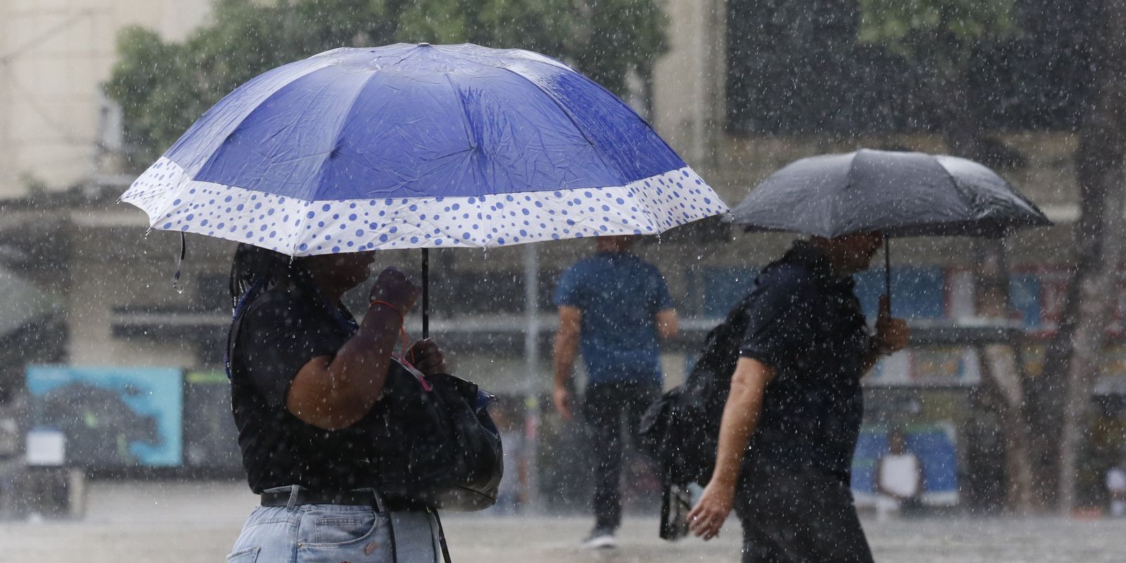 previsao-de-temporal-faz-rio-estrear-sistema-de-alerta-da-defesa-civil