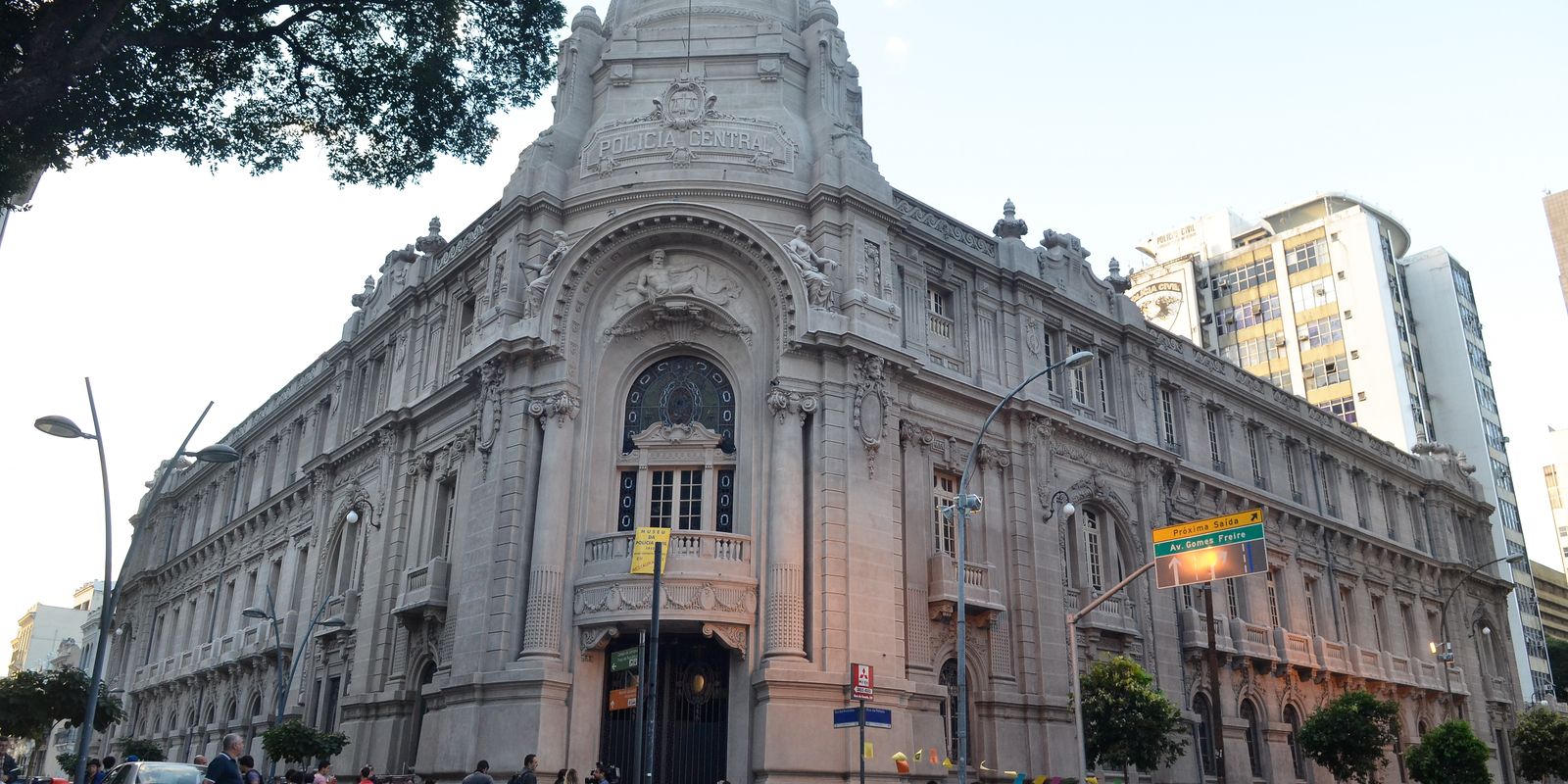 exposicao-no-rio-traz-horrores-da-ditadura-no-predio-do-dops