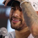 neymar-diz-que-retorna-ao-santos-para-voltar-a-ser-feliz