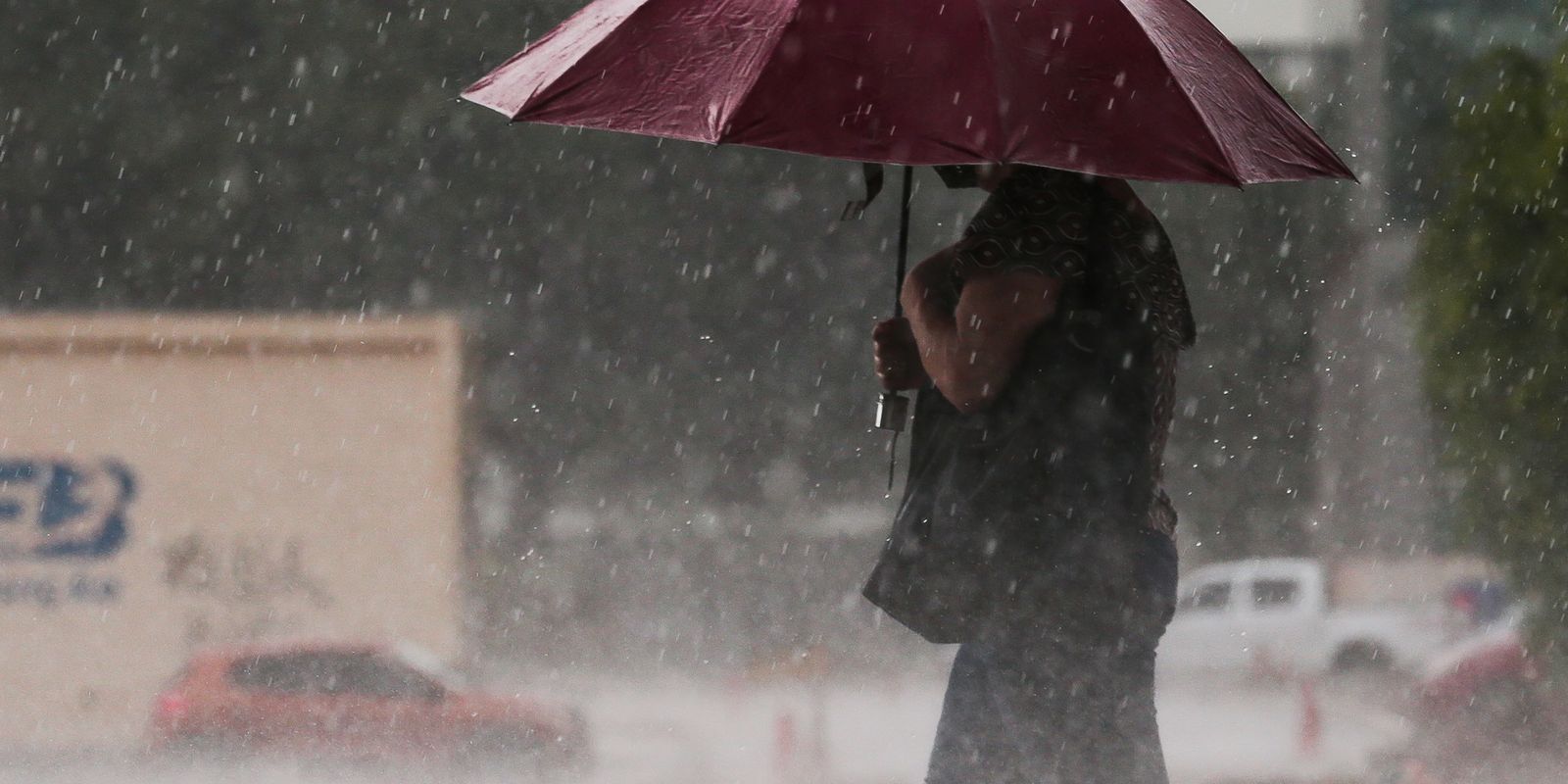 chuvas:-13-estados-tem-alerta-de-perigo,-diz-inmet