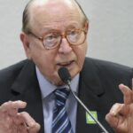 morre-no-rio,-aos-97-anos,-o-escritor-e-gramatico-evanildo-bechara