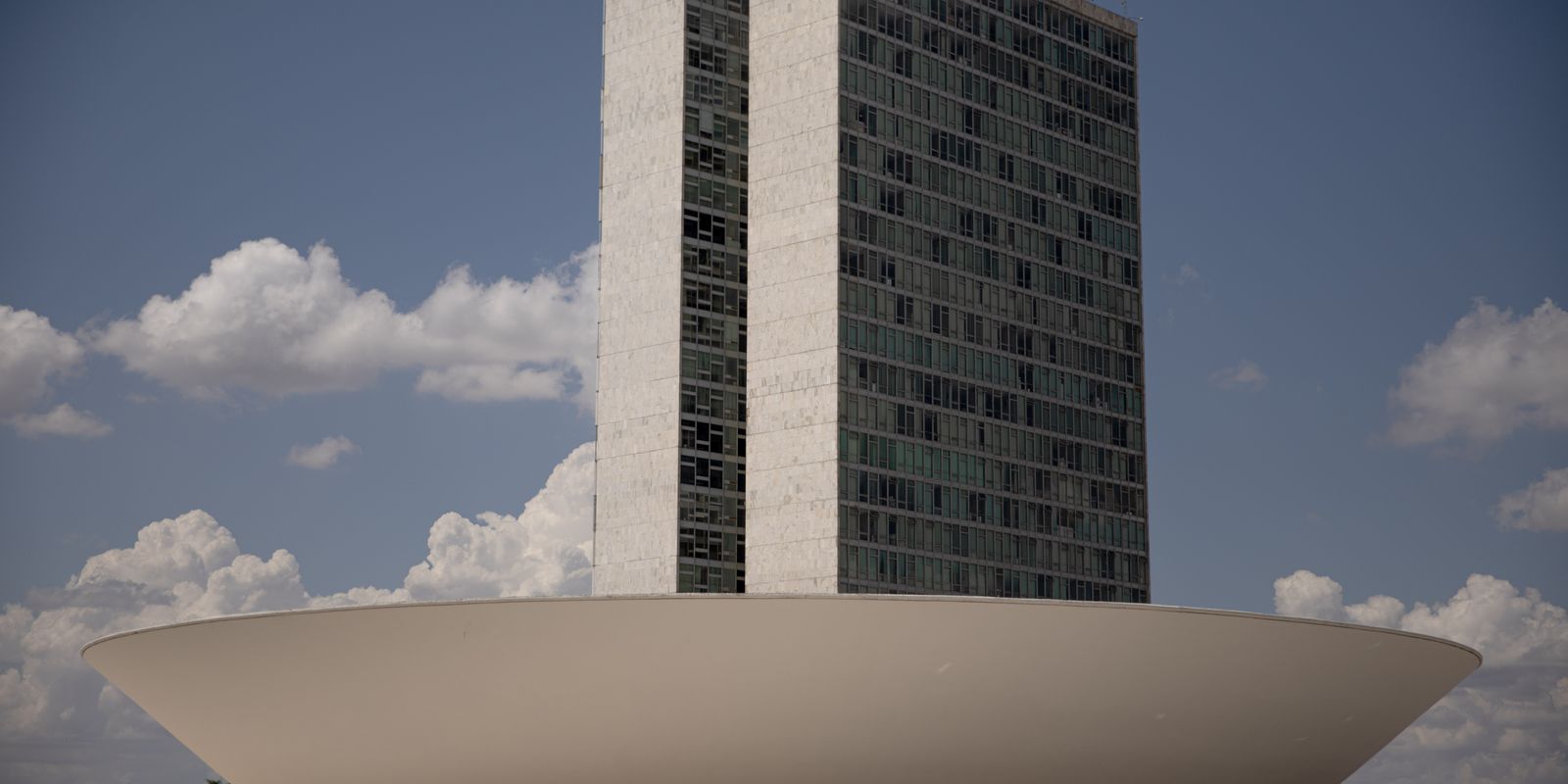 camara-aprova-projeto-que-destina-multas-de-transito-ao-custeio-da-cnh