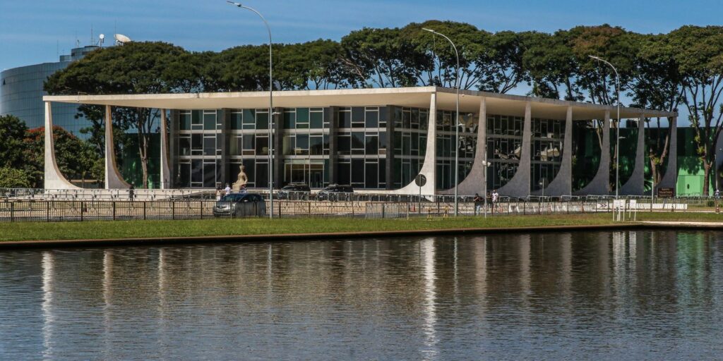 moraes-ouve-testemunhas-de-bolsonaro-na-acao-do-golpe