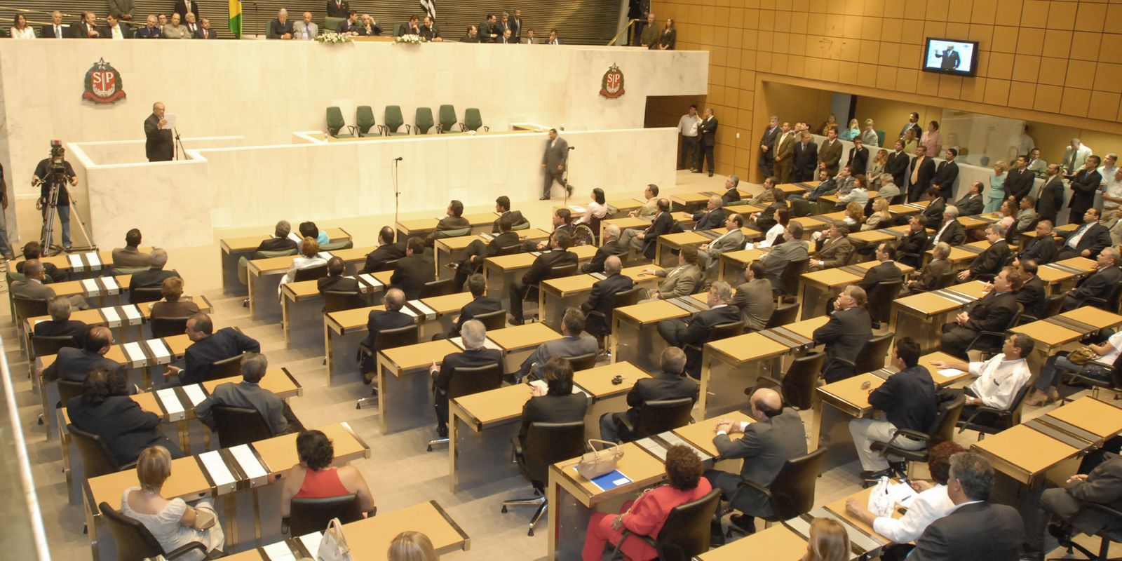deputadas-estaduais-paulistas-sao-ameacadas-de-morte