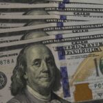dolar-atinge-menor-valor-em-oito-meses-com-conversa-de-trump-e-jinping