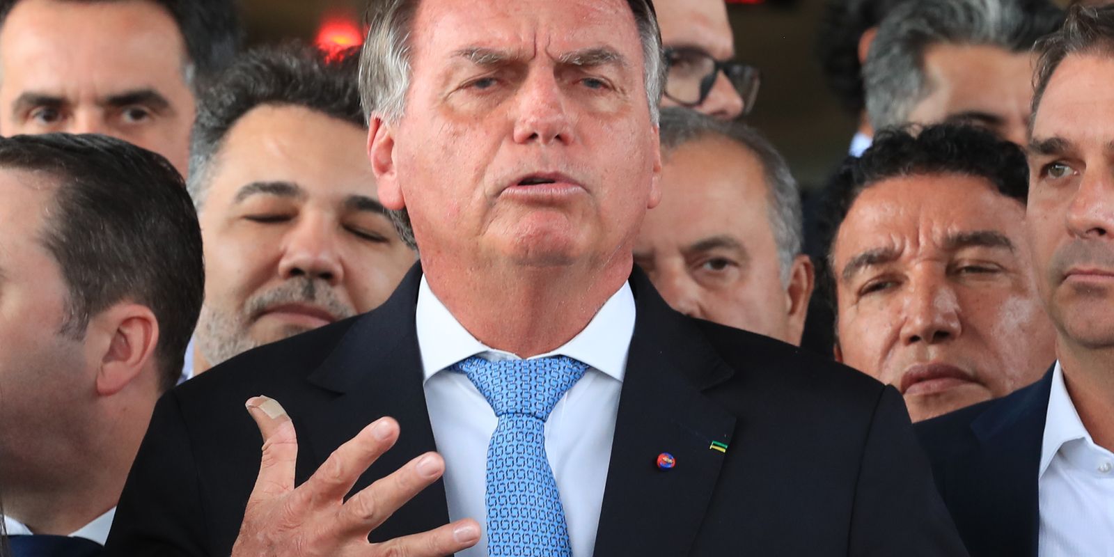 moraes-inicia-interrogatorio-de-bolsonaro-na-acao-da-trama-golpista