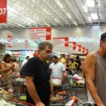 intencao-de-consumo-das-familias-registra-alta-de-0,5%-em-junho