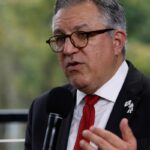eua-cancelam-vistos-da-filha-e-da-esposa-do-ministro-alexandre-padilha