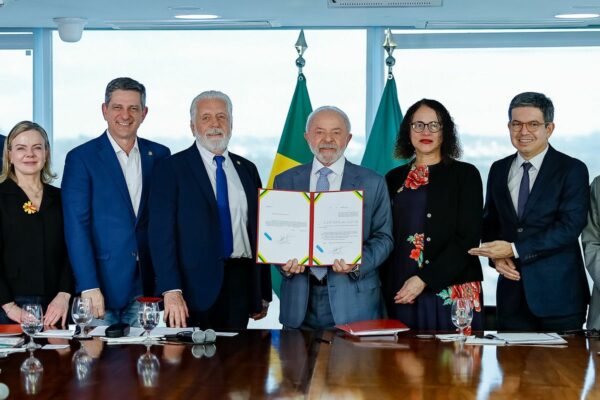 lula-sanciona-liberacao-de-r$-22-bi-de-fundo-para-ciencia-e-tecnologia