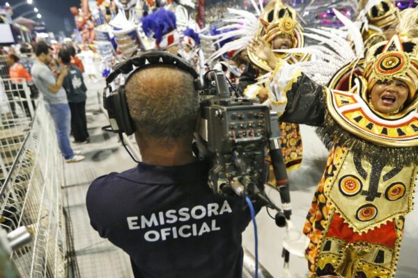 lula-sanciona-leis-que-valorizam-carnaval-carioca-e-axe-music