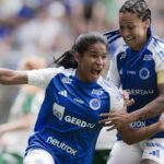 cruzeiro-perde-do-palmeiras,-mas-vai-a-final-do-brasileirao-feminino