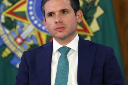 motta-afirma-que-isencao-do-ir-pode-entrar-em-pauta-na-semana-que-vem