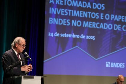 mercadante-defende-democratizar-acesso-ao-mercado-de-capitais