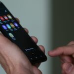 veto-a-celular-leva-80%-dos-alunos-a-prestar-mais-atencao-nas-aulas