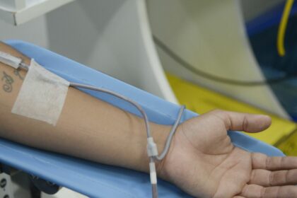 sociedade-de-reumatologia-defende-mais-centros-de-infusao-no-sus