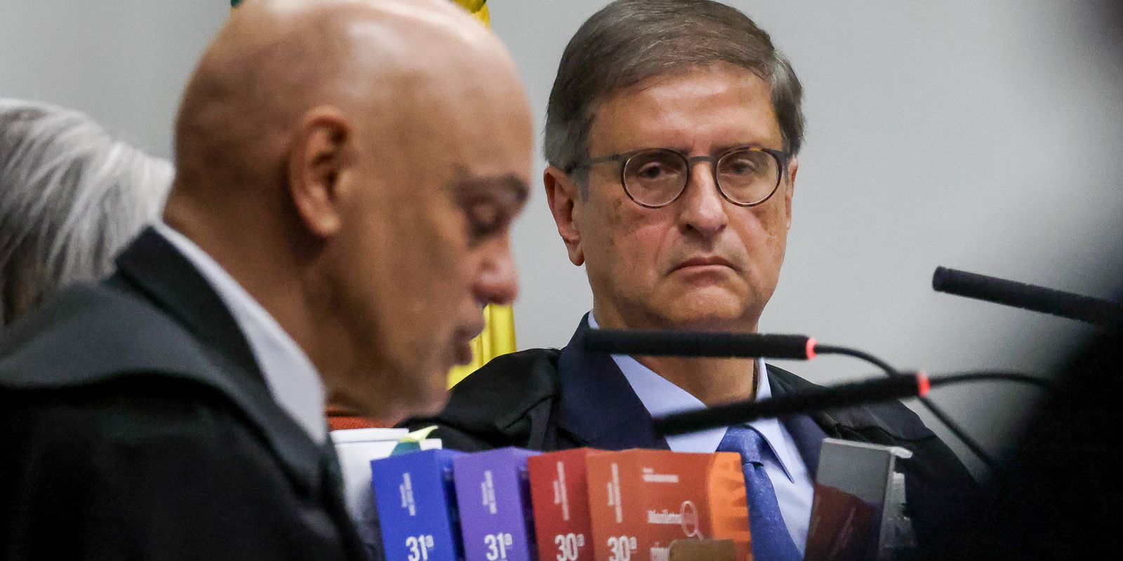 trama-do-golpe:-moraes-nega-cerceamento-de-defesa-e-rejeita-preliminar