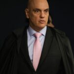 moraes-vota-para-condenar-bolsonaro-e-mais-sete-por-golpe-de-estado