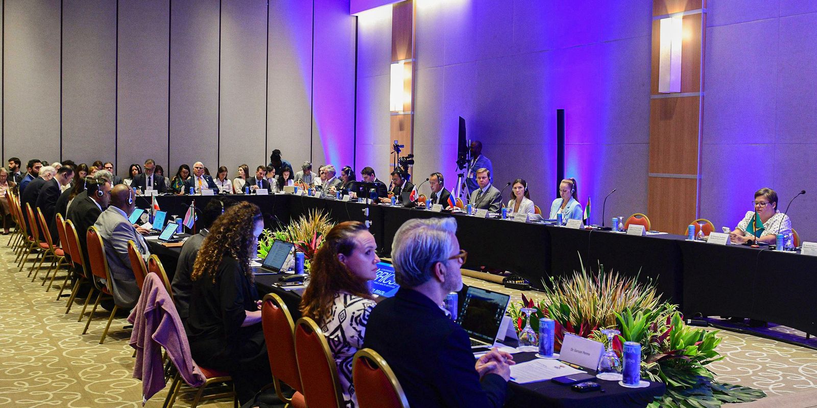 institutos-de-saude-do-brics-propoem-fortalecimento-de-parcerias