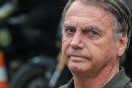 bolsonaro-passa-mal-e-e-levado-para-hospital-em-brasilia