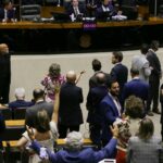 motta-anuncia-votacao-de-urgencia-para-projeto-de-anistia-a-golpistas