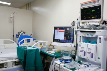 sus-fara-cirurgia-de-cancer-de-prostata-por-robo