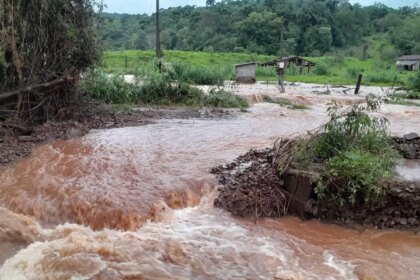 fortes tempestades-e-rajadas-de-vento-de-100-km/h-podem-atingir-o-rs