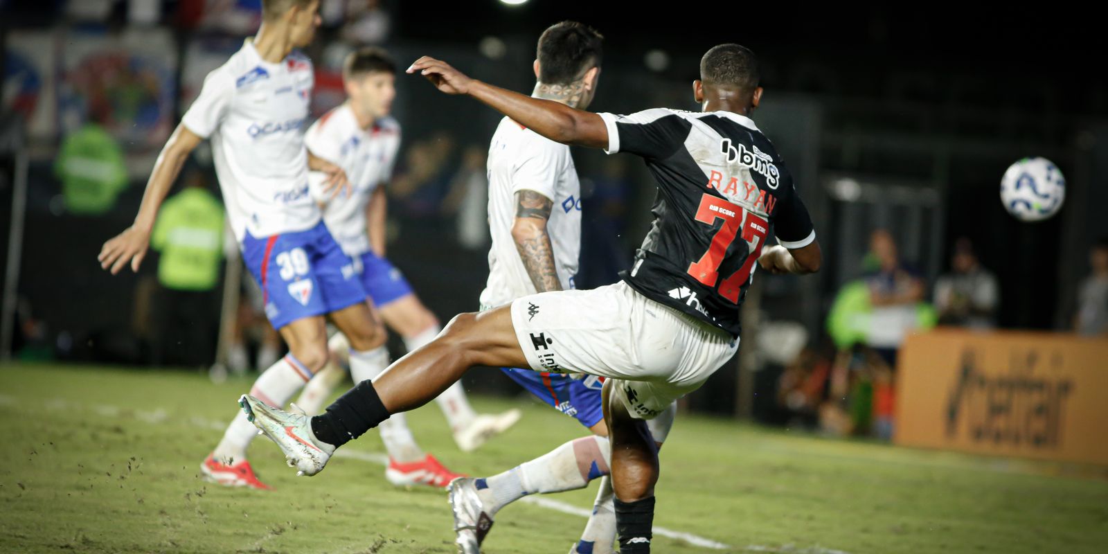 radio-nacional-transmite-as-emocoes-de-fortaleza-e-vasco