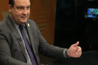 ex-presidente-da-funai-e-condenado-por-perseguir-servidores