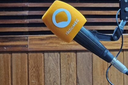 wagner-gomes,-do-programa-ginastica-no-ar,-da-radio-mec,-e-homenageado