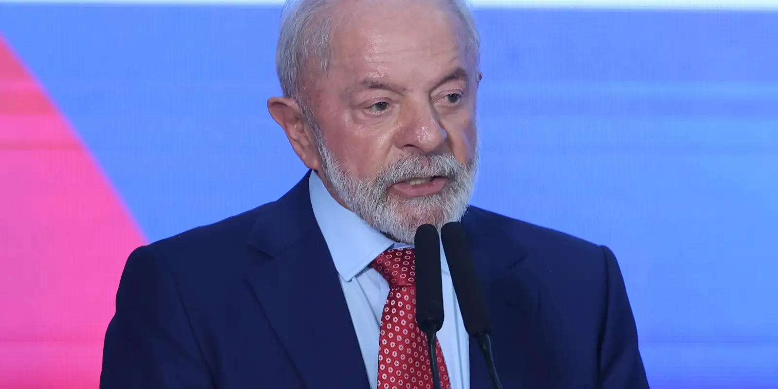 lula-defende-que-“nenhum-presidente”-deve-dar-palpite-sobre-venezuela