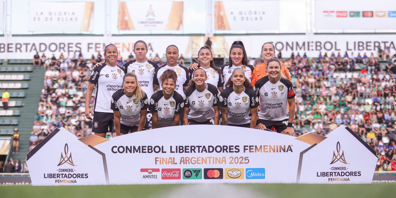 libertadores:-corinthians-faz-historia-com-tricampeonato-consecutivo