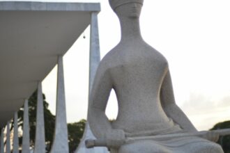stf-derruba-decisao-que-autoriza-enfermeiros-a-fazer-aborto-legal