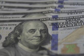 dolar-fecha-abaixo-de-r$-5,40-pela-primeira-vez-em-11-dias