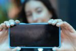 cai-de-51%-para-37%-uso-de-internet-nas-escolas-por-adolescentes