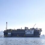 leilao-de-pre-sal-vende-5-dos-7-blocos-ofertados;-agio-chega-a-251,63%