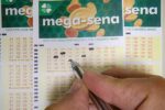 mega-sena:-confira-os-numeros-sorteados-no-concurso-2.932