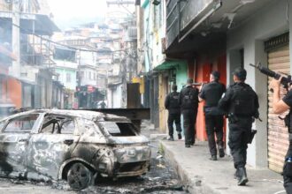 com-vias-interditadas,-rio-de-janeiro-entra-em-estagio-2-de-atencao