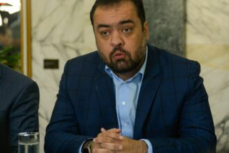 castro-quer-transferir-10-detentos-do-rio-para-presidios-federais