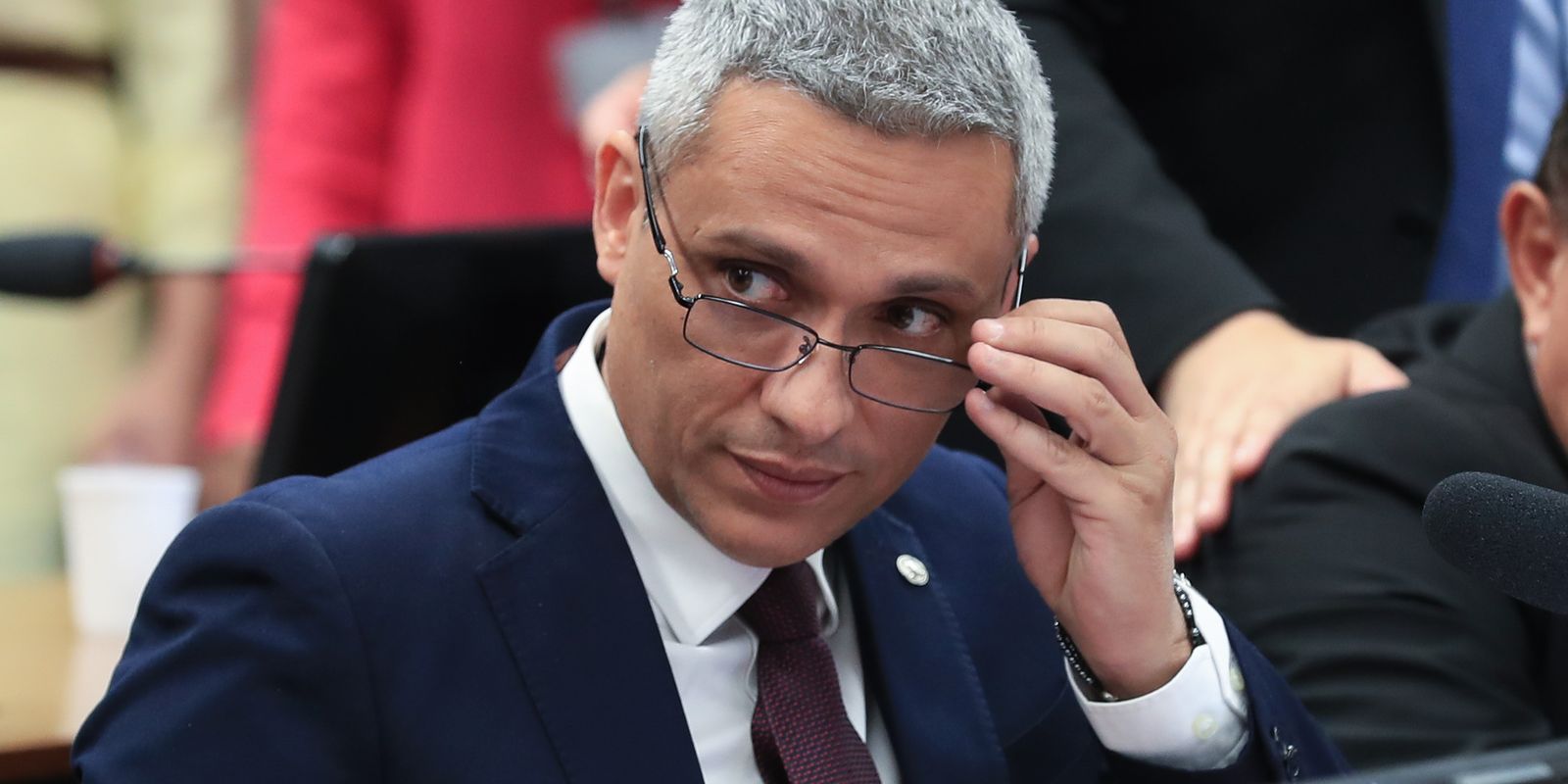 moraes-nega-pedido-de-gustavo-gayer-para-visitar-bolsonaro