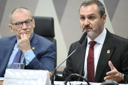 fraudes-financeiras-podem-chegar-a-r$-12-bilhoes,-estima-diretor-da-pf