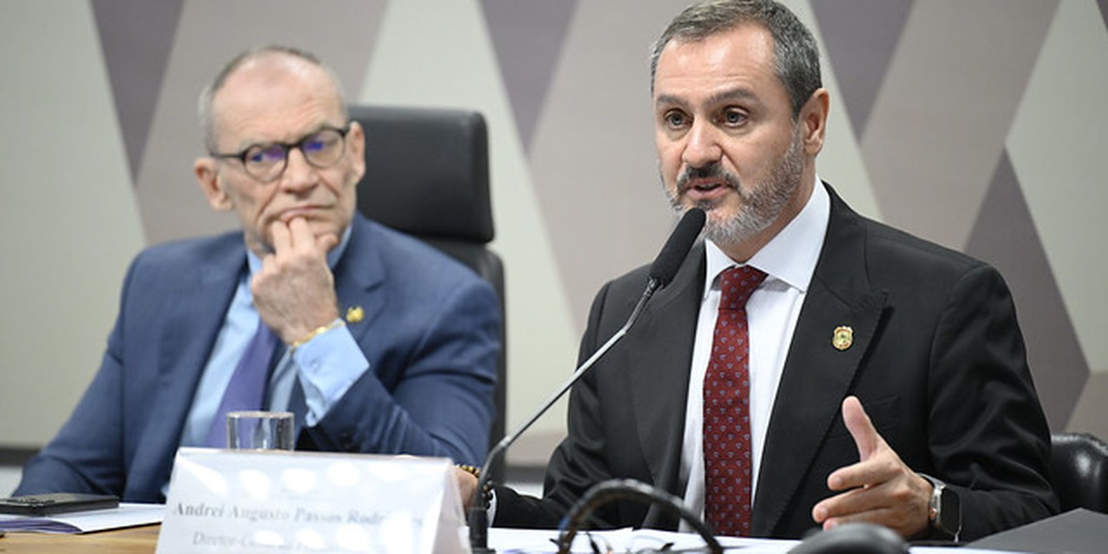 fraudes-financeiras-podem-chegar-a-r$-12-bilhoes,-estima-diretor-da-pf