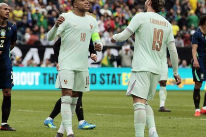 franca-assume-lideranca-do-ranking-da-fifa;-brasil-cai-para-6a-posicao