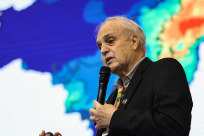 papa-leao-xiv-nomeia-climatologista-brasileiro-para-conselho-da-igreja