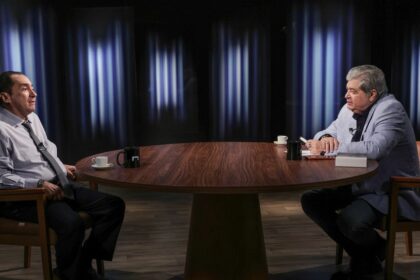 tv-brasil:-datena-recebe-o-senador-e-jornalista-jorge-kajuru