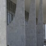 terceirizados-do-governo-tem-reducao-de-jornada-e-auxilio-para-creche