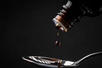 anvisa-suspende-venda-de-xaropes-com-clobutinol