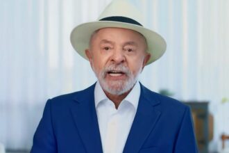 lula-anuncia-novo-desenrola-para-quem-ganha-ate-r$-8,1-mil